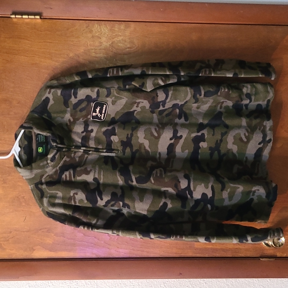 JOHN DEERE FLEECE CAMOUFLAGE PULLOVER 1/4 ZIPPER MENS L